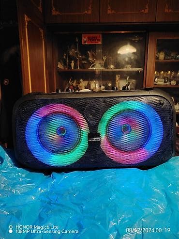 Original Profesionalni DJ blutut bezicni zvucnik poznatog svetskog at lalafo.rs Original Profesionalni DJ blutut bezicni zvucnik poznatog svetskog