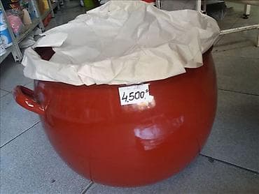 Metalac trbušasti lonac sa poklopcem 28 litara U ponudi veca kolicina na lalafo.rs Metalac trbušasti lonac sa poklopcem 28 litara U ponudi veca kolicina