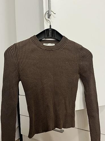 PULL&BEAR bluza
Nova ✨
400RSD na lalafo.rs — 1 PULL&BEAR bluza
Nova ✨
400RSD — 1