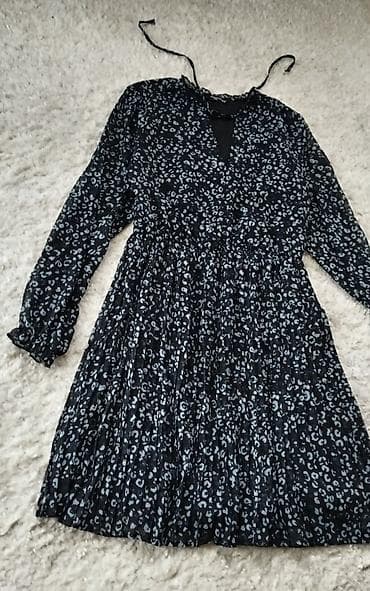 RESERVED plisirana boho haljina otmena sa plavim cveticima, od struka na lalafo.rs — 5 RESERVED plisirana boho haljina otmena sa plavim cveticima, od struka — 5