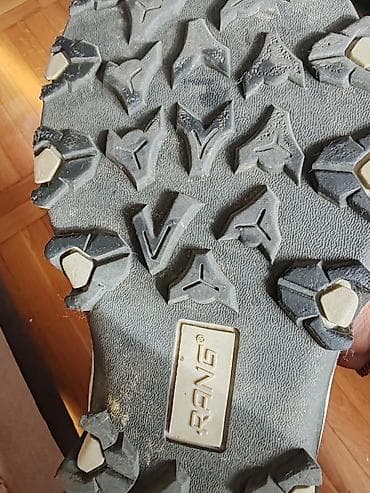 Zenske cizme, nepromocive, moje dete ih nosilo jednu sezonu, jedina na lalafo.rs — 7 Zenske cizme, nepromocive, moje dete ih nosilo jednu sezonu, jedina — 7