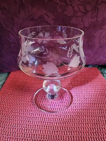 Casa nova velika kristalna sa gravurom,rucni rad. ceska 70te za na lalafo.rs — 5 Casa nova velika kristalna sa gravurom,rucni rad. ceska 70te za — 5