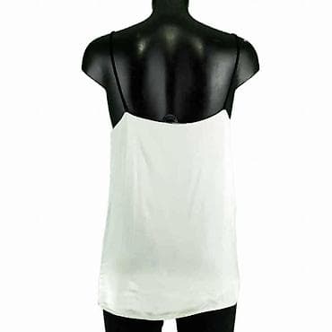 Bluza mango, vel. M marka: mango veličina: m materijal: viskoza 100% at lalafo.rs Bluza mango, vel. M marka: mango veličina: m materijal: viskoza 100%