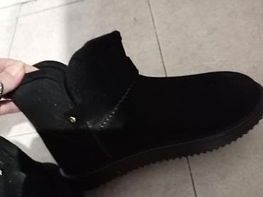 Crne ženske zimske čizme/ankle boots Lussi. - Materijal: meki at lalafo.rs — 3 Crne ženske zimske čizme/ankle boots Lussi. - Materijal: meki — 3