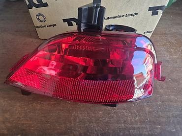 Zadnje maglenka Reno Laguna 3 (leva strana) za automobil, proizvođač na lalafo.rs Zadnje maglenka Reno Laguna 3 (leva strana) za automobil, proizvođač