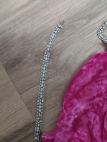 Prodajem brushalter,plišani bratele su sve od cirkona,kopčanje od na lalafo.rs — 4 Prodajem brushalter,plišani bratele su sve od cirkona,kopčanje od — 4