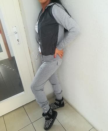 Women's Clothing: Nike komplet trenerka
PAMUK ELASTIN
Vel S-M at lalafo.rs — 6 Women's Clothing: Nike komplet trenerka
PAMUK ELASTIN
Vel S-M — 6