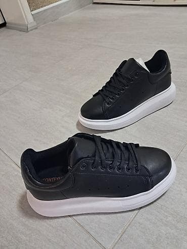 Crne patike sa zadebljanim/beljeim đonom – veličina 37. - na lalafo.rs — 2 Crne patike sa zadebljanim/beljeim đonom – veličina 37. - — 2