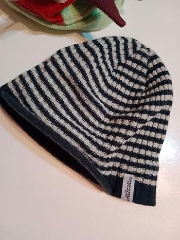 Zimske kape za decu može i za devojčice i za dečake Veličina 4-6 god na lalafo.rs — 2 Zimske kape za decu može i za devojčice i za dečake Veličina 4-6 god — 2