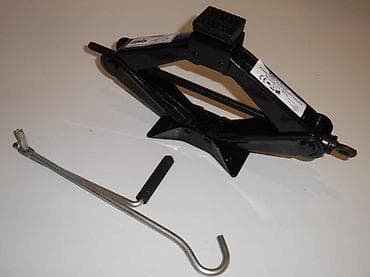 Pneumatski alati i kompresori: GEKO trapezni dizalica za automobil – 1.5 t - Nosivost: 1500 kg (1,5 na lalafo.rs — 6 Pneumatski alati i kompresori: GEKO trapezni dizalica za automobil – 1.5 t - Nosivost: 1500 kg (1,5 — 6