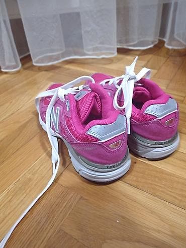 Patike za devojcice, ocuvane bez ostecenja, 32br na lalafo.rs — 3 Patike za devojcice, ocuvane bez ostecenja, 32br — 3