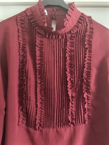 Zara kosulja, prelepa, stoji savrseno, nosena jednom, bordo, kopca se na lalafo.rs Zara kosulja, prelepa, stoji savrseno, nosena jednom, bordo, kopca se