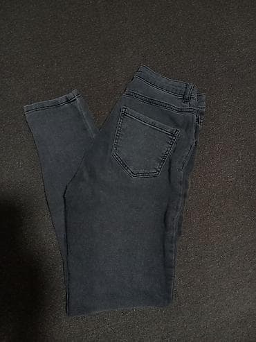 pantalone butiku ali: Farmerke zenske na lalafo.rs — 4 pantalone butiku ali: Farmerke zenske — 4