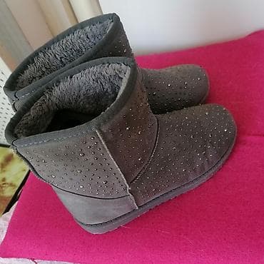 Ugg obuća 36, bоја - Siva na lalafo.rs — 2 Ugg obuća 36, bоја - Siva — 2