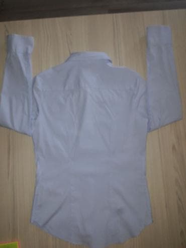 H&M košulja,rastegljiva,strukirana. Materijal- na lalafo.rs — 3 H&M košulja,rastegljiva,strukirana. Materijal- — 3