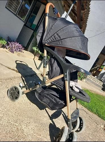 Kolica za bebe Chipolino (model April) - Lagani aluminijumski ram u na lalafo.rs — 1 Kolica za bebe Chipolino (model April) - Lagani aluminijumski ram u — 1