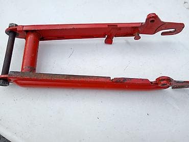 Zadnja viljuška automatika a 3 na stanju vise komada u ispravnom na lalafo.rs Zadnja viljuška automatika a 3 na stanju vise komada u ispravnom