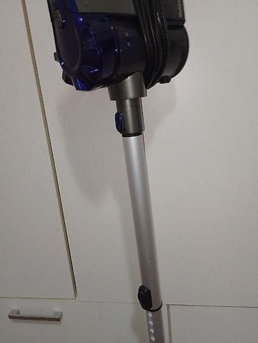 kom sa etiketom: Usisivač štapni (žičani) sa posudom za prašinu - Tip: štapni usisivač at lalafo.rs — 5 kom sa etiketom: Usisivač štapni (žičani) sa posudom za prašinu - Tip: štapni usisivač — 5