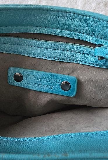 BOTTEGA VENETA turquoise Intrecciato Leather Roma Tote. VENETA kožna na lalafo.rs — 4 BOTTEGA VENETA turquoise Intrecciato Leather Roma Tote. VENETA kožna — 4