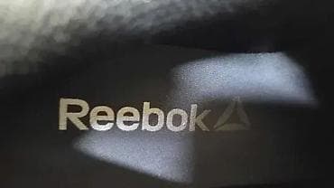 Reebok Classic (br.44) patike su u odličnom stanju kao što se vidi i na lalafo.rs — 5 Reebok Classic (br.44) patike su u odličnom stanju kao što se vidi i — 5
