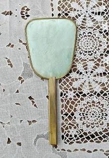 Antique Mirrors: Starinsko ručno ogledalo MESING elegantan retro detalj 30cm. Prelepo at lalafo.rs — 7 Antique Mirrors: Starinsko ručno ogledalo MESING elegantan retro detalj 30cm. Prelepo — 7
