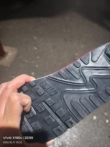 Women's Footwear: Nike air max 90 patike A klasa NOVO Novo Brojevi 36 do 40 fb Moja at lalafo.rs — 2 Women's Footwear: Nike air max 90 patike A klasa NOVO Novo Brojevi 36 do 40 fb Moja — 2