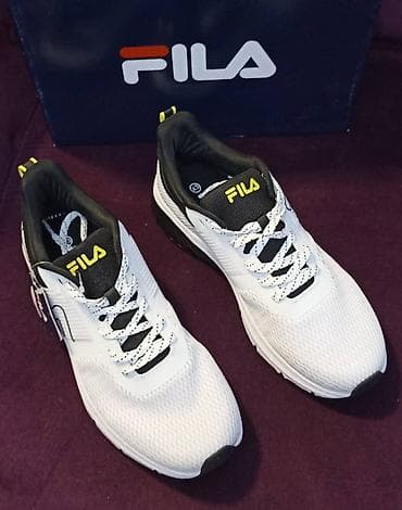 Fila soft foam patike 43/45 za trčanje/aktivnosti cena 3990din na lalafo.rs — 3 Fila soft foam patike 43/45 za trčanje/aktivnosti cena 3990din — 3