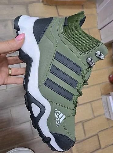 Adidas
Brojevi od 41 do 46 na lalafo.rs — 2 Adidas
Brojevi od 41 do 46 — 2