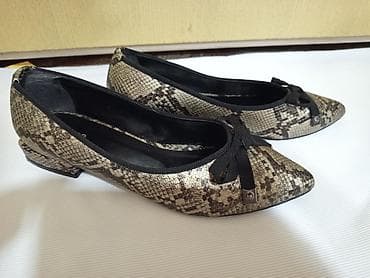 Nove baletanke broj 40
prelepe i udobne na lalafo.rs — 2 Nove baletanke broj 40
prelepe i udobne — 2