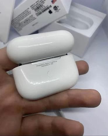 Apple AirPods Pro (2. generacija) sa MagSafe kućištem za punjenje na lalafo.rs — 7 Apple AirPods Pro (2. generacija) sa MagSafe kućištem za punjenje — 7