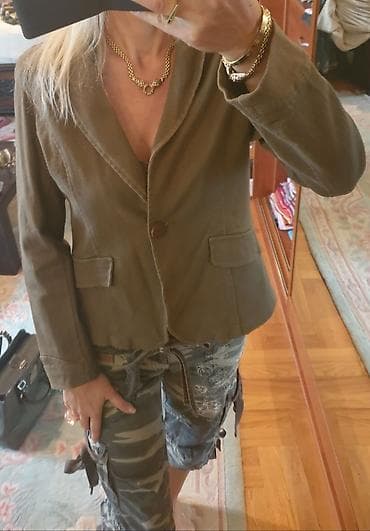 kom sa etiketom: Moon face sako blejzer, kratka jakna. Maslinasto zelene boje at lalafo.rs — 1 kom sa etiketom: Moon face sako blejzer, kratka jakna. Maslinasto zelene boje — 1