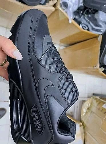 Brojevi od41 do 46
Cena 3500din na lalafo.rs — 3 Brojevi od41 do 46
Cena 3500din — 3