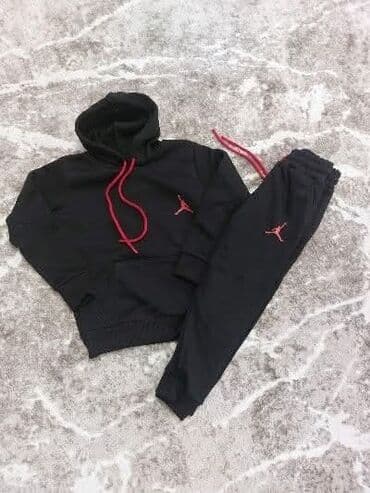 Decije termo
6 8 10 12 14
Cena 2500 din na lalafo.rs — 3 Decije termo
6 8 10 12 14
Cena 2500 din — 3