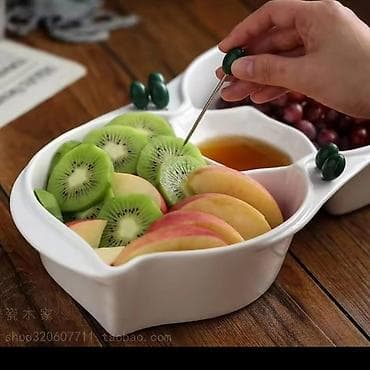 Ironing Boards: Podeljena cinija za voce, povrce, salate. Cena: 2800 din at lalafo.rs — 2 Ironing Boards: Podeljena cinija za voce, povrce, salate. Cena: 2800 din — 2