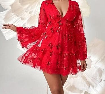 dve suknje po: Crvena mini haljina od tila sa šljokičastim vezom - Kroj: mini at lalafo.rs — 1 dve suknje po: Crvena mini haljina od tila sa šljokičastim vezom - Kroj: mini — 1