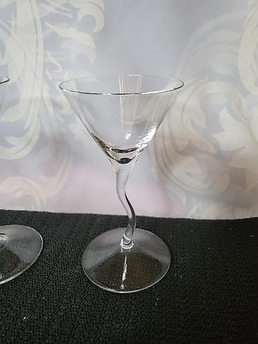 Home & Garden: Case kristal,z-stem"za zestoko pice iz 1980/90ih.god. Case za at lalafo.rs — 10 Home & Garden: Case kristal,z-stem"za zestoko pice iz 1980/90ih.god. Case za — 10