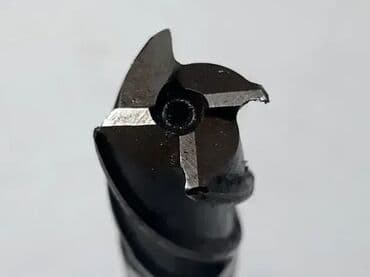 Milling Cutters: Glodalo cetvoropero 20mm osteceno, levi smer Glodalo je koristeno u at lalafo.rs — 1 Milling Cutters: Glodalo cetvoropero 20mm osteceno, levi smer Glodalo je koristeno u — 1