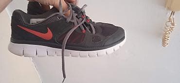 Nike, 37.5, bоја - Crna na lalafo.rs Nike, 37.5, bоја - Crna