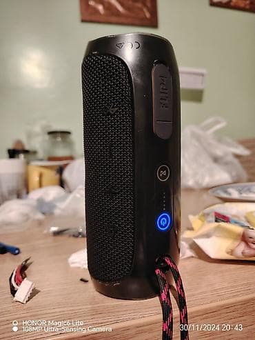 Original A Klasa (( JBL FLIP4 HARMAN KARDON ))® blutut prenosivi at lalafo.rs — 9 Original A Klasa (( JBL FLIP4 HARMAN KARDON ))® blutut prenosivi — 9