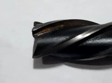 Milling Cutters: Glodalo cetvoropero 20mm osteceno, levi smer Glodalo je koristeno u at lalafo.rs — 9 Milling Cutters: Glodalo cetvoropero 20mm osteceno, levi smer Glodalo je koristeno u — 9