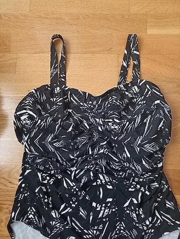 Kupaci kao nov,velicina xl na lalafo.rs — 3 Kupaci kao nov,velicina xl — 3