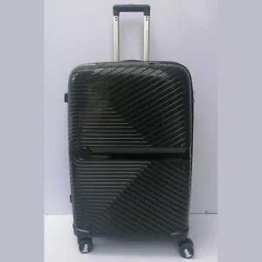 Backpacks, bags and suitcases: Crni tvrdi kofer za kabinu sa četiri točka, idealan za putovanja at lalafo.rs — 9 Backpacks, bags and suitcases: Crni tvrdi kofer za kabinu sa četiri točka, idealan za putovanja — 9