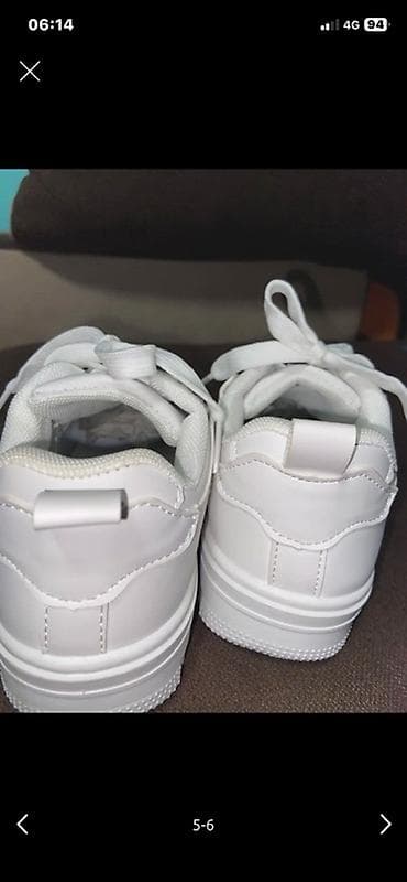 Patike iz Sinsay-a Razlog prodaje zato je sto ne odgovara velicina na lalafo.rs — 5 Patike iz Sinsay-a Razlog prodaje zato je sto ne odgovara velicina — 5