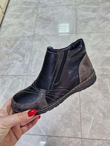 ✨ Cipele koje su osvojile poverenje kupaca već treću godinu zaredom! 👣 na lalafo.rs — 9 ✨ Cipele koje su osvojile poverenje kupaca već treću godinu zaredom! 👣 — 9