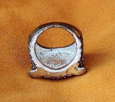 women's secret neseser: Prsten Sova I Tirkizni prsten. 1. Prsten Sova Prekrasan prsten Sova at lalafo.rs — 10 women's secret neseser: Prsten Sova I Tirkizni prsten. 1. Prsten Sova Prekrasan prsten Sova — 10