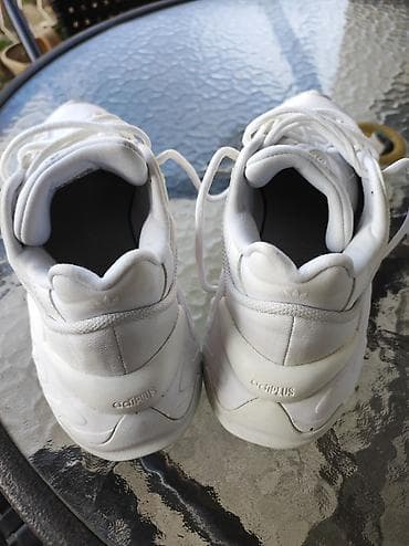 HITNO! Adidas adiplus 38.2/3,u odlicnom stanju at lalafo.rs — 5 HITNO! Adidas adiplus 38.2/3,u odlicnom stanju — 5