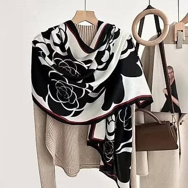 Zenski sal. Dimenzije 178x73cm na lalafo.rs Zenski sal. Dimenzije 178x73cm