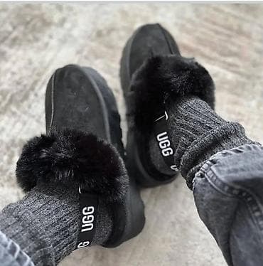 Ugg obuća bоја - Crna na lalafo.rs — 1 Ugg obuća bоја - Crna — 1