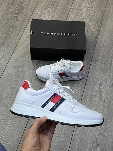 Novi brojevi od 40 do 44 za 4500 din
pb na lalafo.rs — 3 Novi brojevi od 40 do 44 za 4500 din
pb — 3