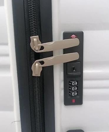 Watches: Ručni kofer na točkiće – beli, tvrda školjka - Materijal: tvrda at lalafo.rs — 6 Watches: Ručni kofer na točkiće – beli, tvrda školjka - Materijal: tvrda — 6